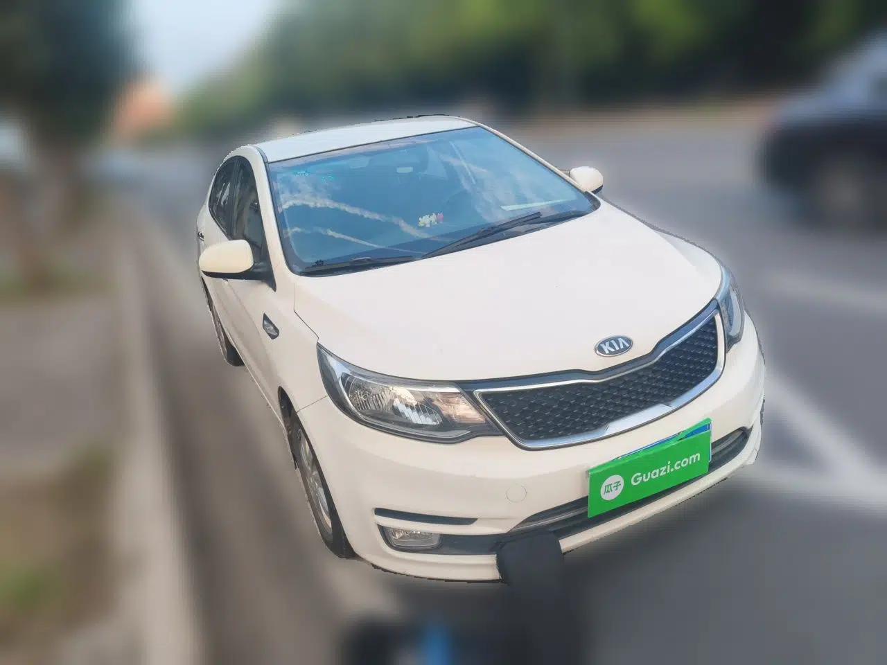 Kia K2 2015 Sedan 1.4L MT GLS — миниатюра 3
