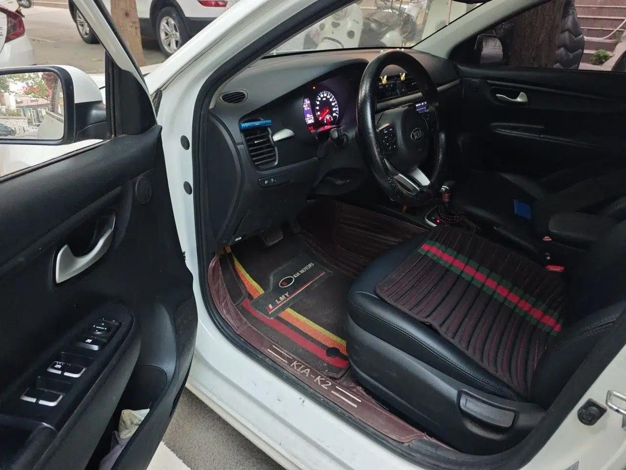 Kia K2 2017 Sedan 1.4L Automatic GLS — миниатюра 16