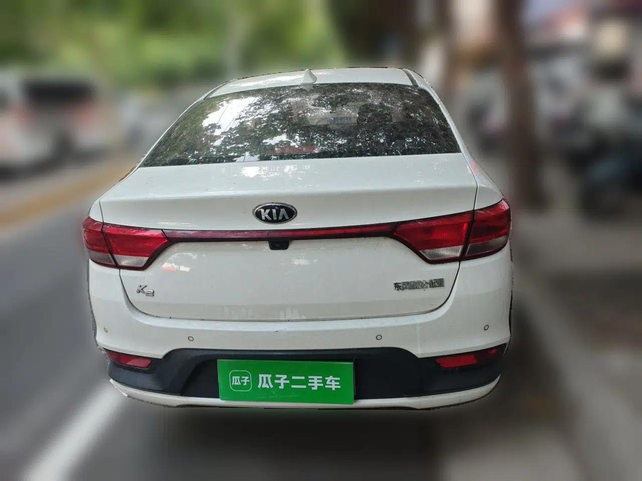 Kia K2 2017 Sedan 1.4L Automatic GLS — миниатюра 5