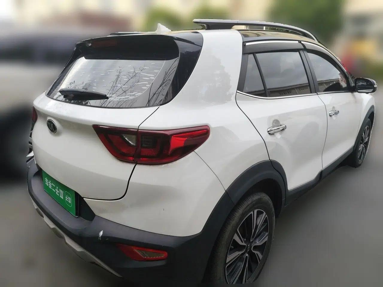 Kia kx1 Stonic 2019 1.4L Automatic Fun Edition China VI — миниатюра 6