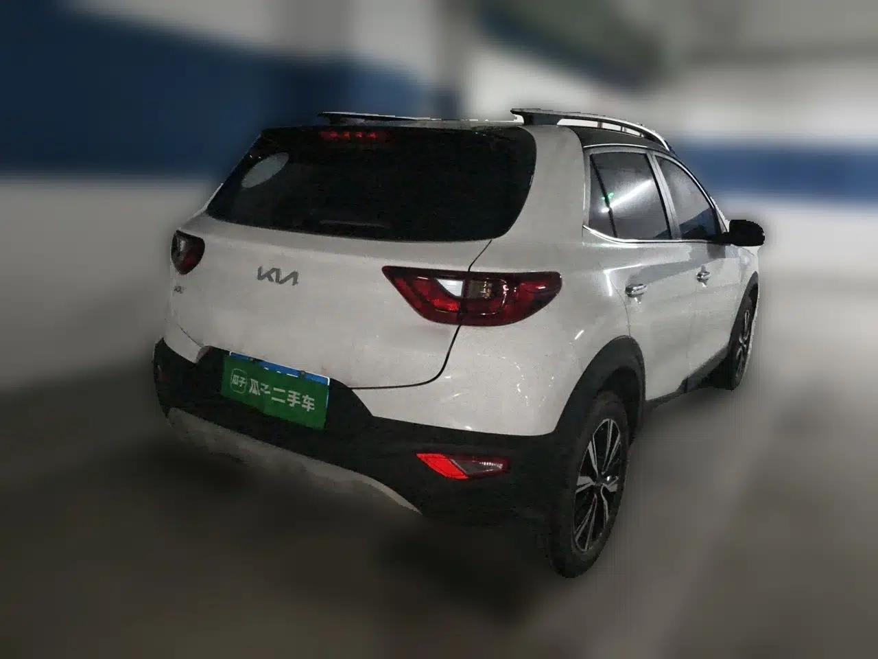 Kia kx1 Stonic 2021 1.4L CVT Sunroof Model — миниатюра 4
