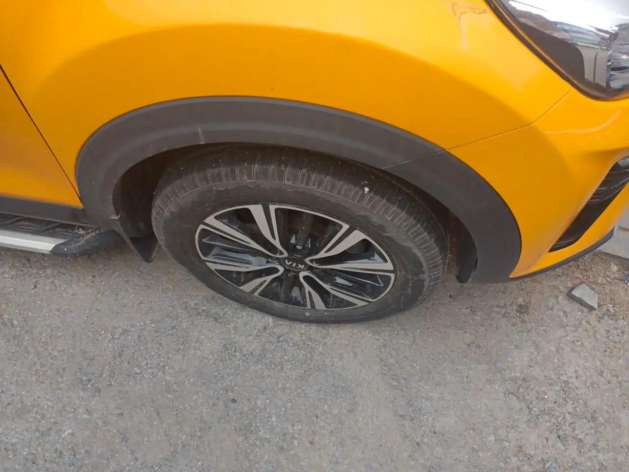 Kia kx1 Stonic 2019 1.4L Automatic Sport Edition China VI — миниатюра 8