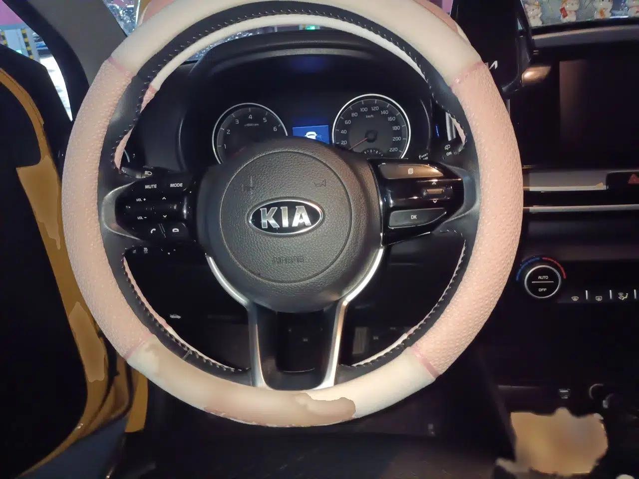 Kia kx1 Stonic 2019 1.4L Automatic Sport Edition China VI — миниатюра 9