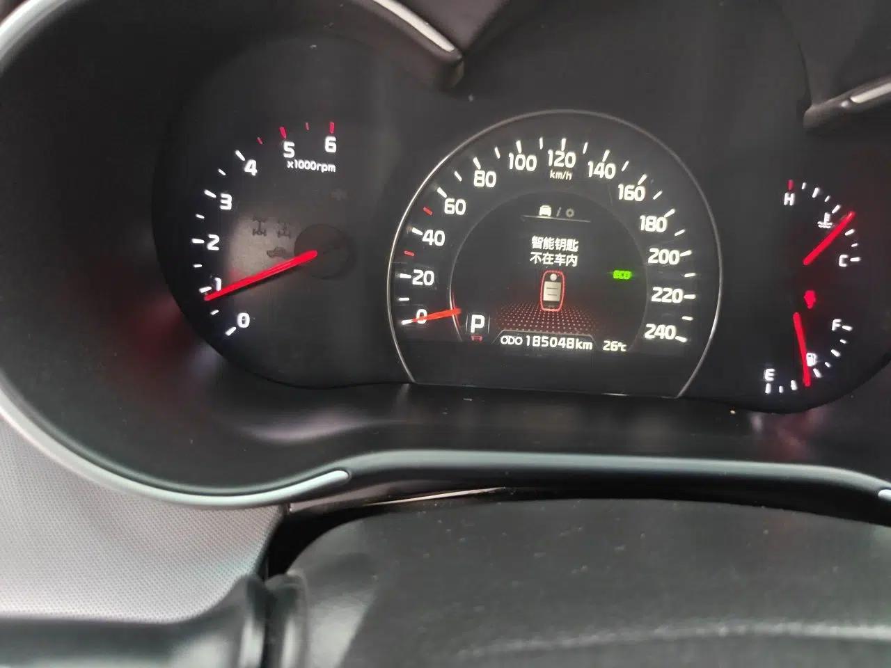 Kia Sorento 2013 2.2T 5-Seater Diesel Luxury Edition — миниатюра 12