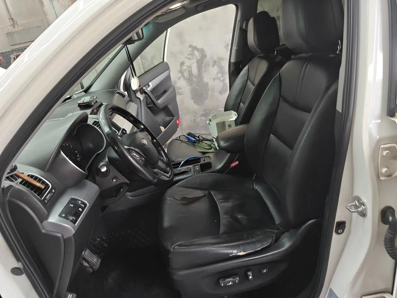 Kia Sorento 2013 2.2T 5-Seater Diesel Luxury Edition — миниатюра 15
