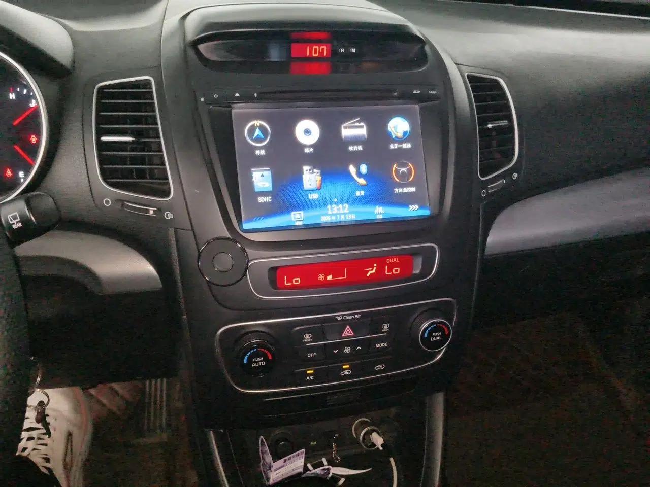 Kia Sorento 2013 2.4L 7-Seater Gasoline Comfort Edition China V Standard — миниатюра 13