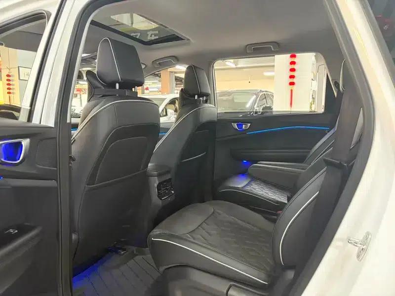 Wuling Jiachen 2022 1.5T CVT Premium Flagship Edition — миниатюра 12