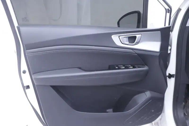 Wuling Jiachen 2022 1.5T CVT Premium Flagship Edition — миниатюра 5