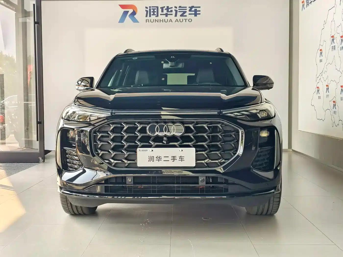 Audi Q6 2024 45 TFSI quattro Black Edition 6-seater — миниатюра 2