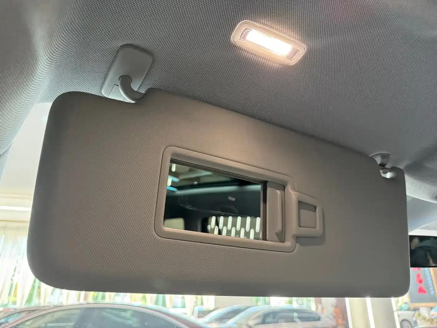 Audi Q6 2023 40 TFSI quattro Cloud View Light Package — миниатюра 30