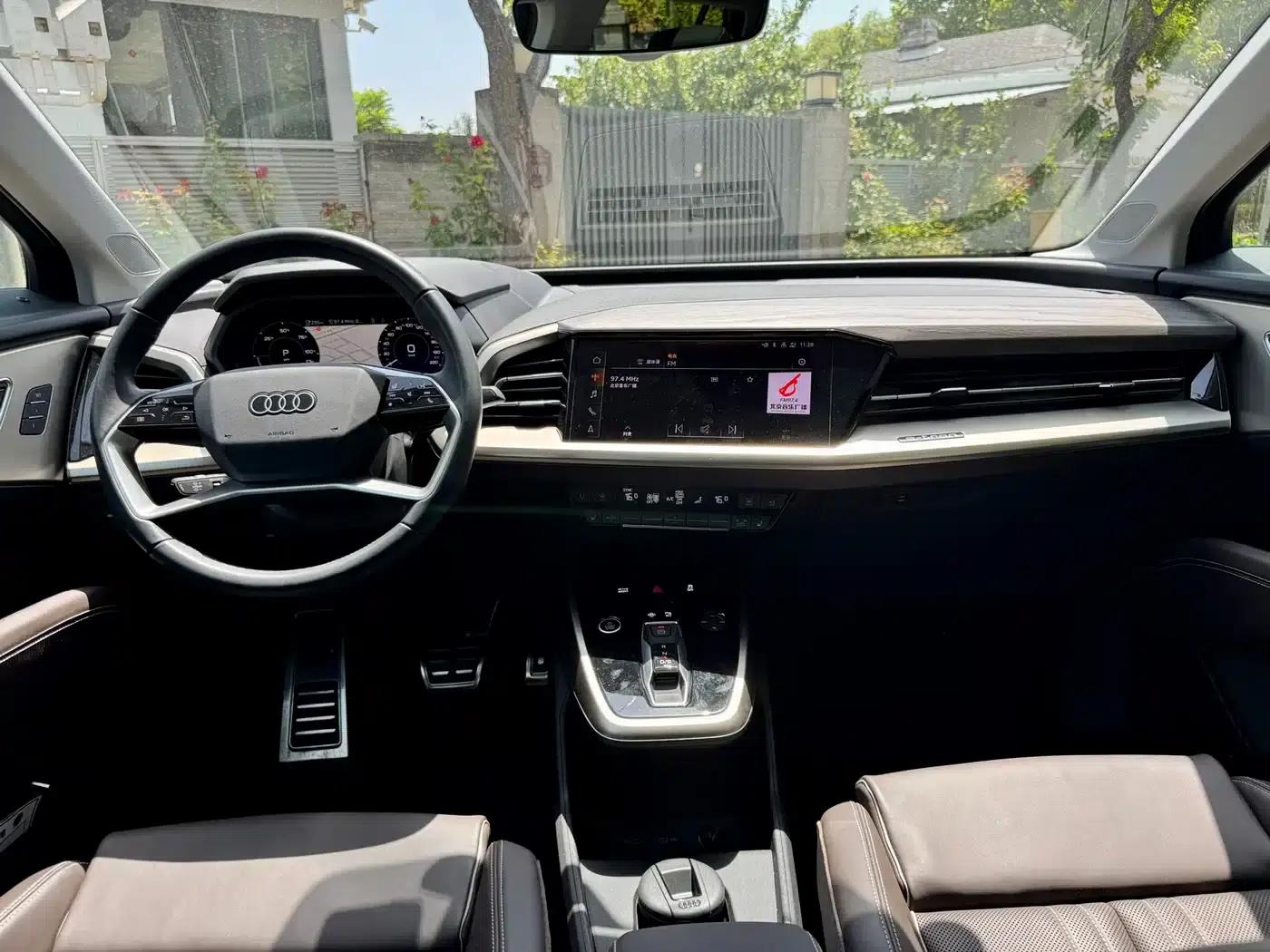 Audi Q5 e-tron 2023 50 e-tron quattro Glory Edition - Premium Outfit — миниатюра 8