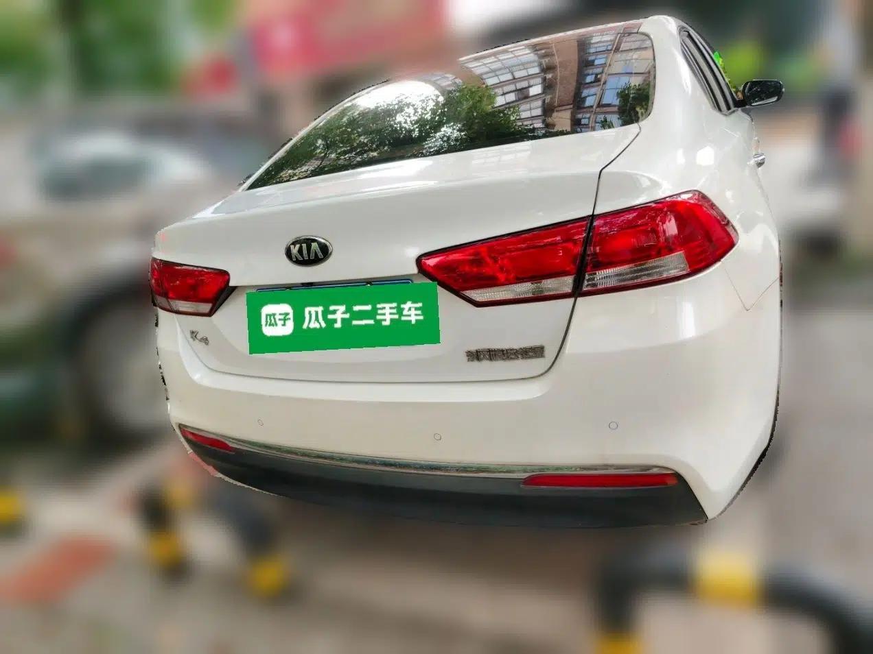 Kia K4 2014 1.8L Automatic GLS — миниатюра 5