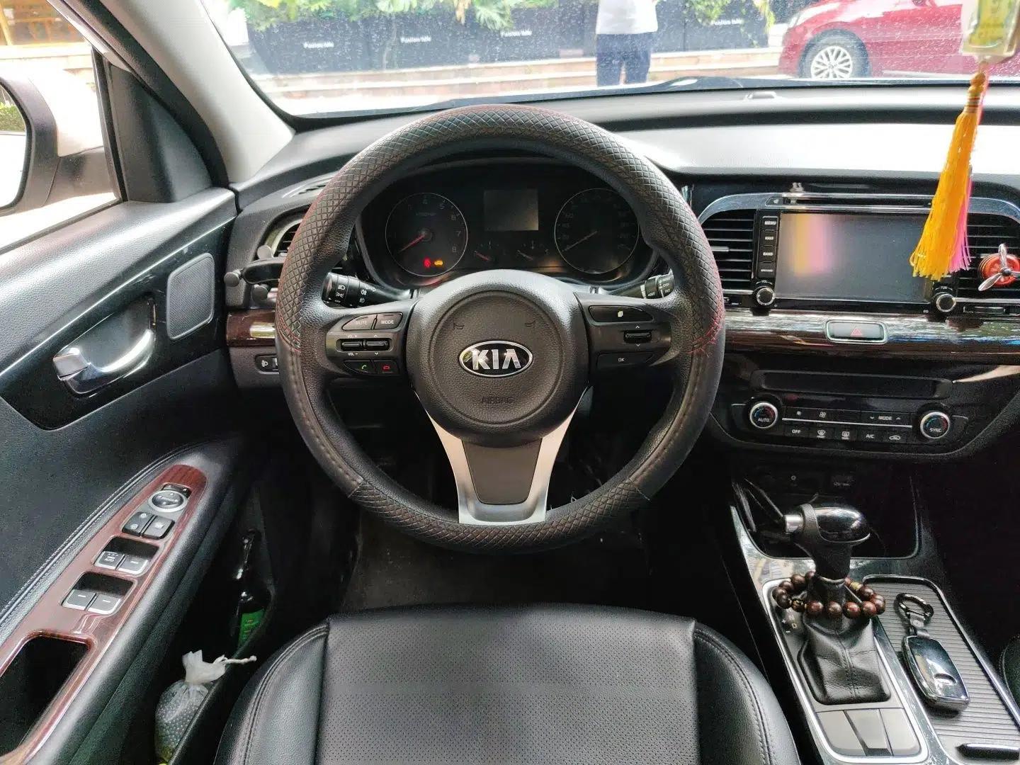 Kia K4 2014 1.8L Automatic GLS — миниатюра 10