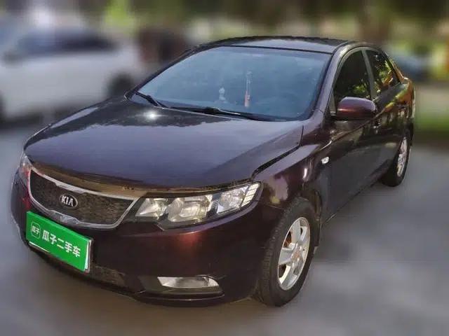 Kia Forte 2011 1.6L MT GL