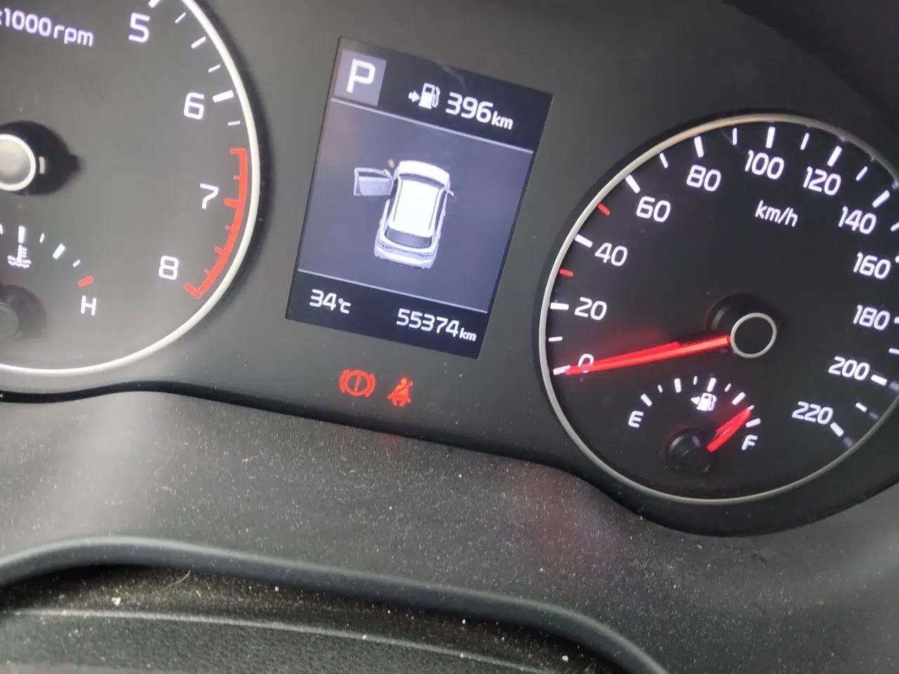 Kia KX Cross 2017 1.4L AT GLS — миниатюра 12