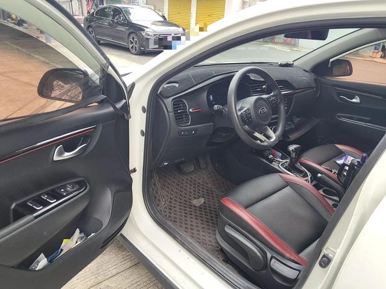 Kia KX Cross 2017 1.4L AT GLS — миниатюра 16