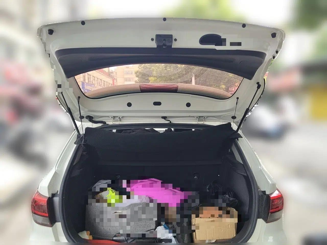 Kia KX Cross 2017 1.4L AT GLS — миниатюра 19