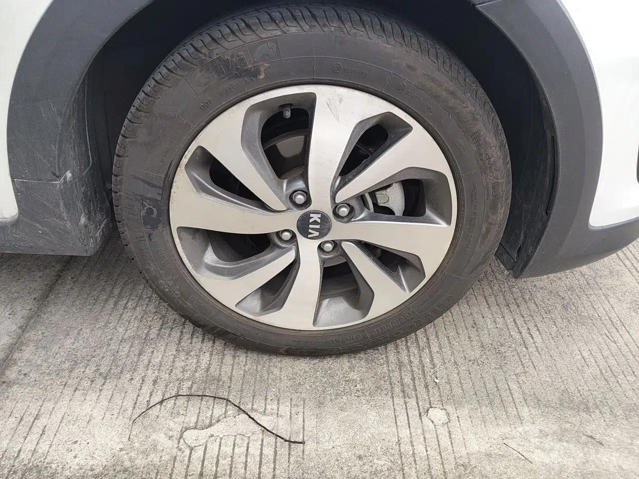 Kia KX Cross 2017 1.4L AT GLS — миниатюра 8