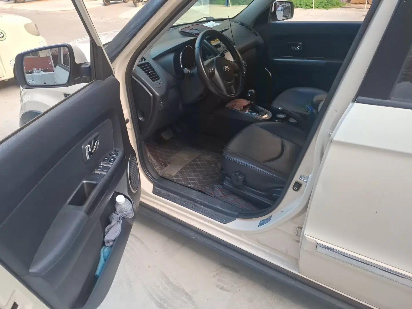 Kia Soul 2012 1.6L AT GLS — миниатюра 16