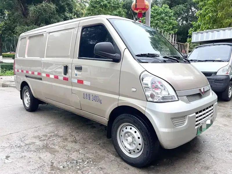 Wuling Rongguang EV 2022 Basic Model, 2-Seater, with Closed Windows, CATL — миниатюра 3