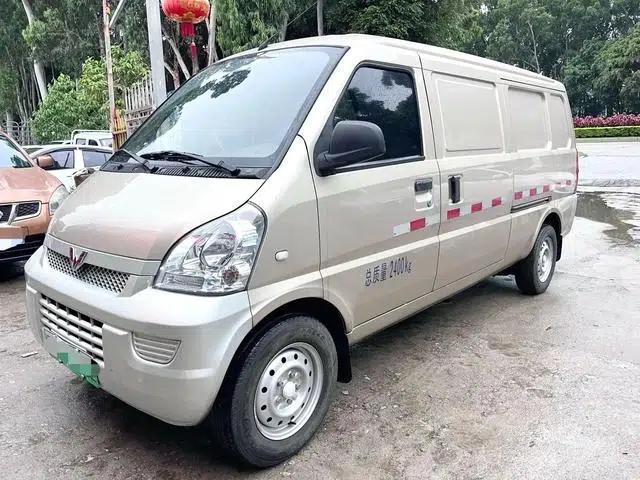 Wuling Rongguang EV 2022 Basic Model, 2-Seater, with Closed Windows, CATL