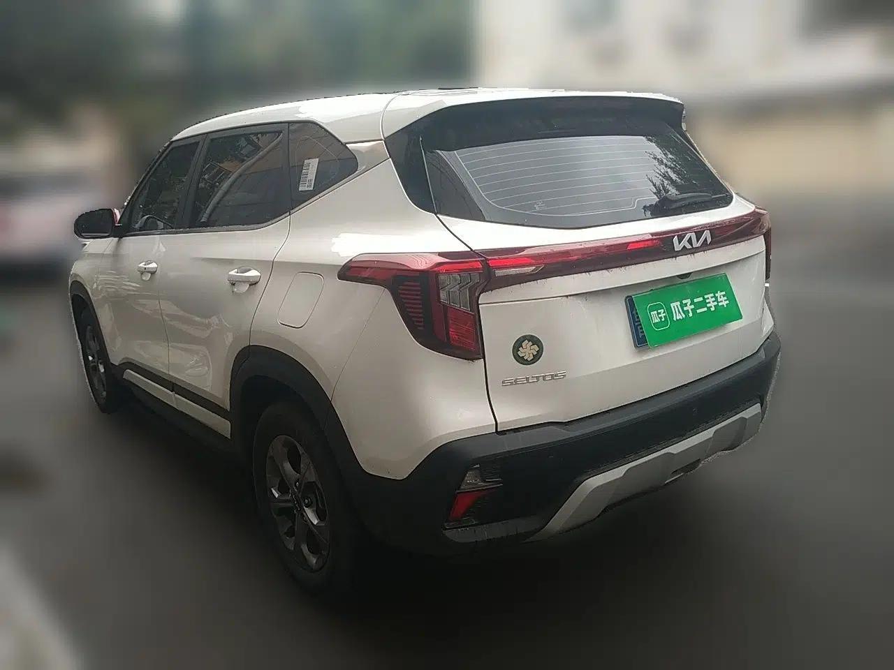 Kia Seltos 2023 1.5L CVT Comfort Edition — миниатюра 4