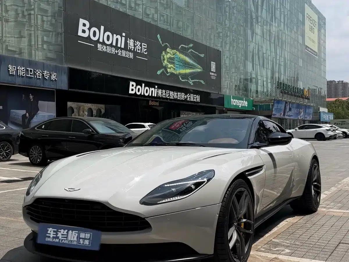 Aston Martin DB11 2019 4.0T V8 Coupe — миниатюра 5