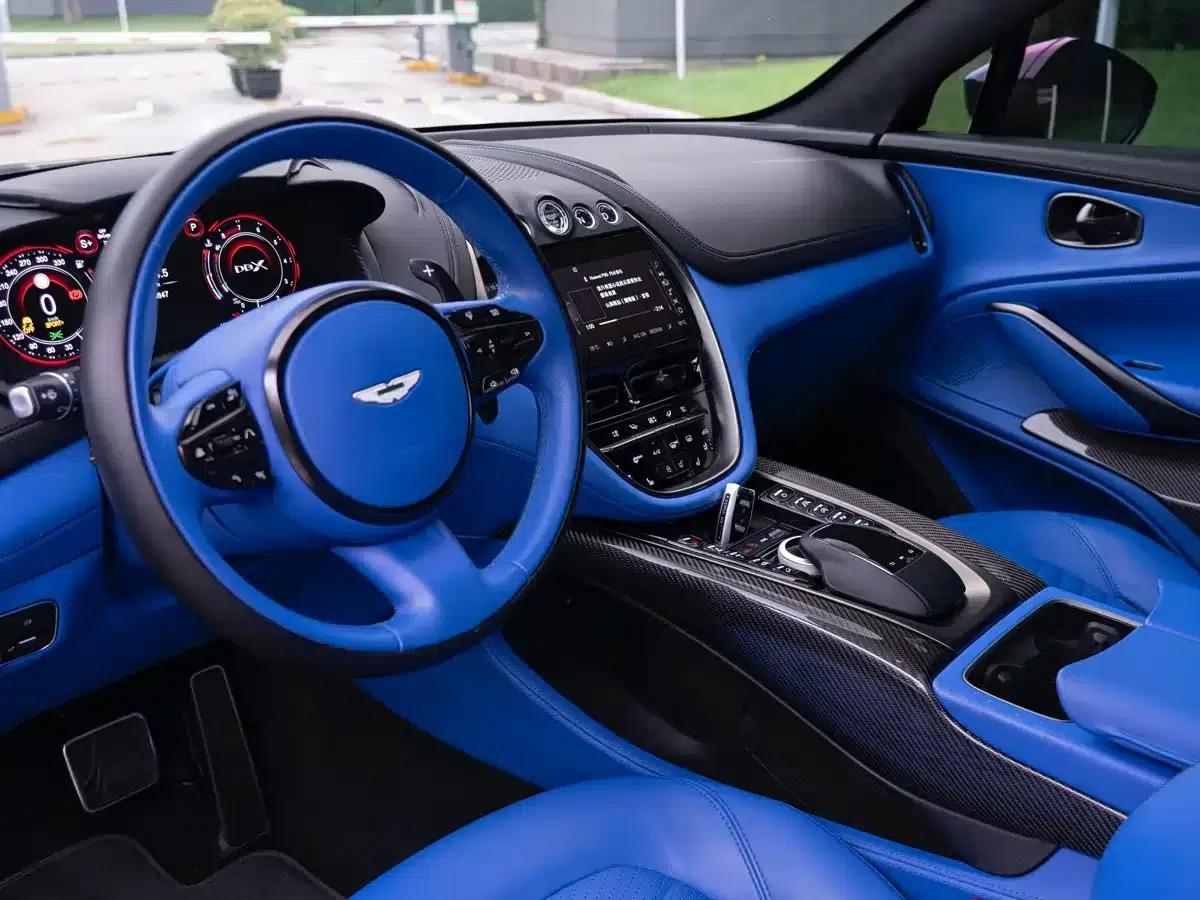 2022 Aston Martin DBX 4.0T V8 — миниатюра 8