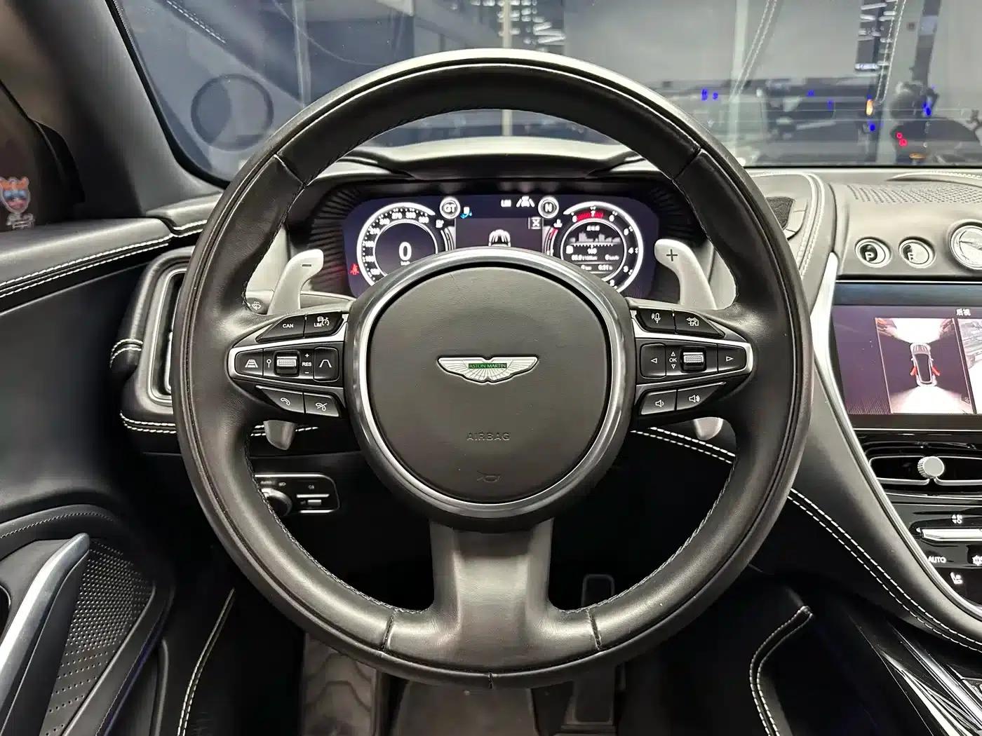 Aston Martin DBX 2022 3.0T STRAIGHT-SIX — миниатюра 20