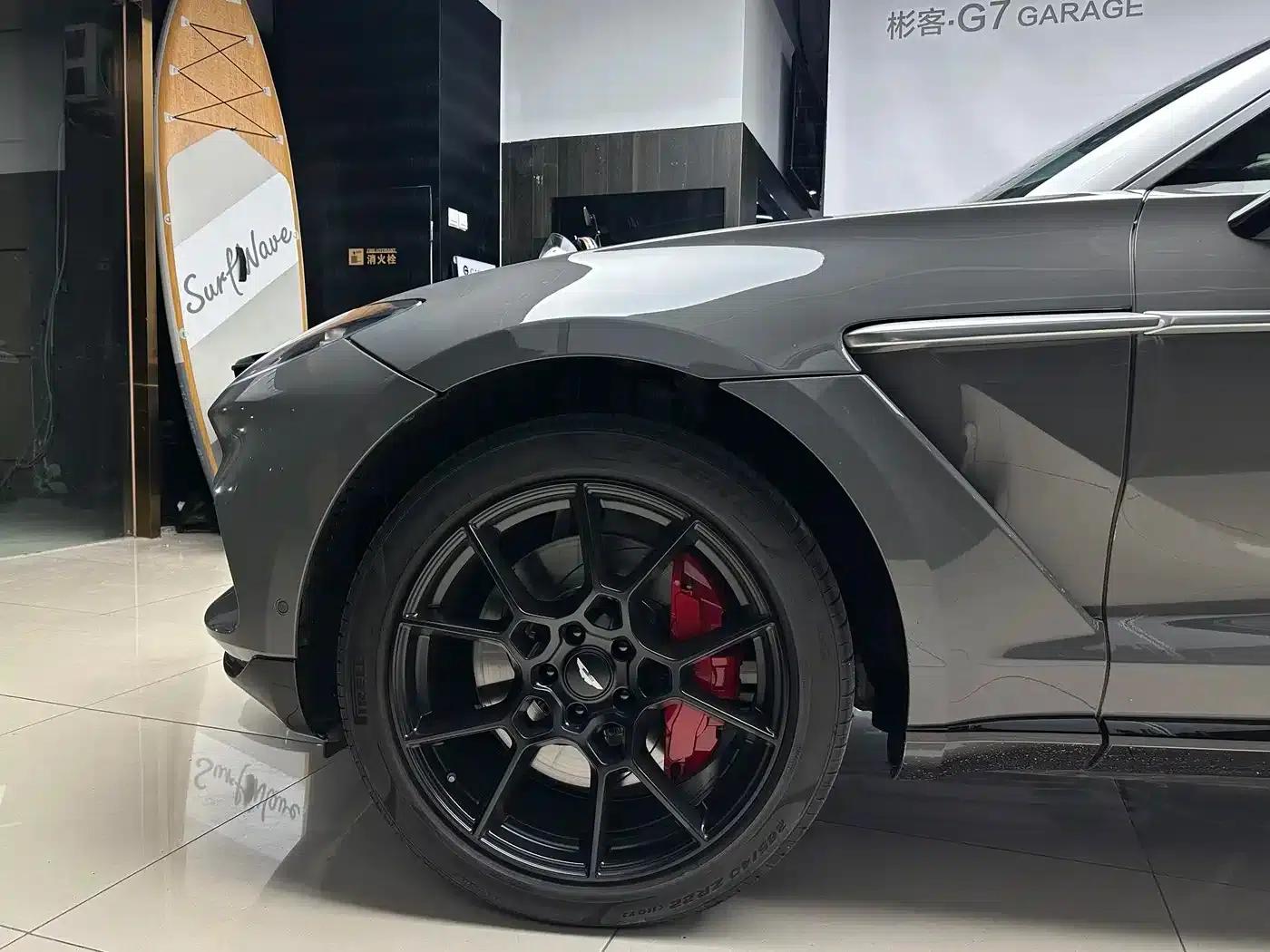 Aston Martin DBX 2022 3.0T STRAIGHT-SIX — миниатюра 24