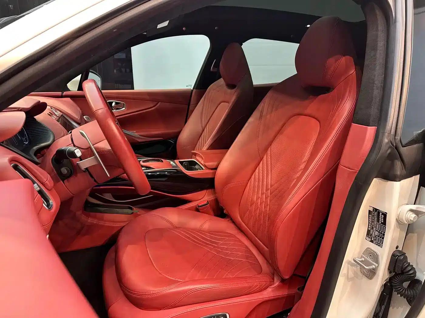 Aston Martin DBX 2022 3.0T STRAIGHT-SIX — миниатюра 12