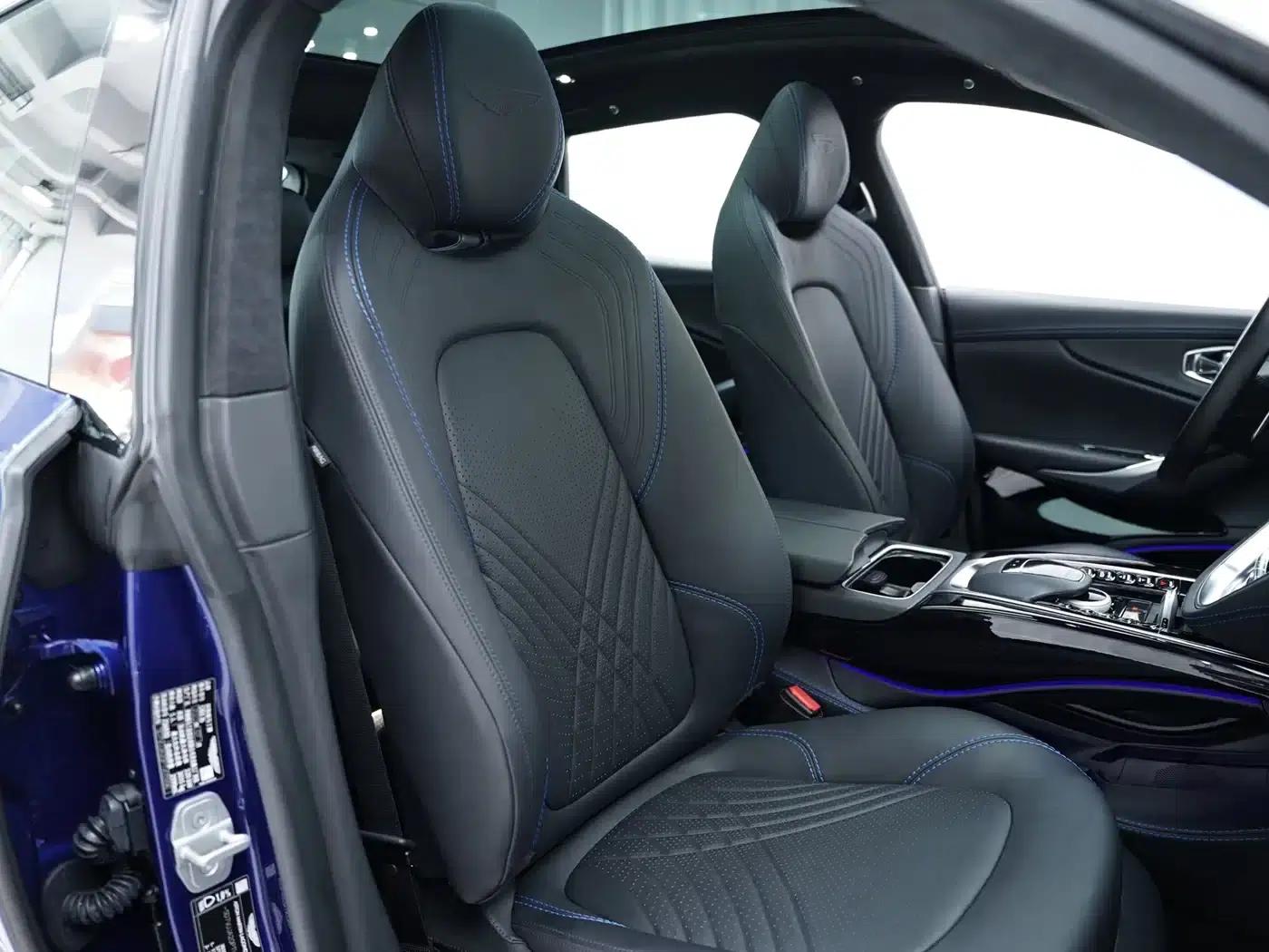 Aston Martin DBX 2023 3.0T STRAIGHT-SIX — миниатюра 11