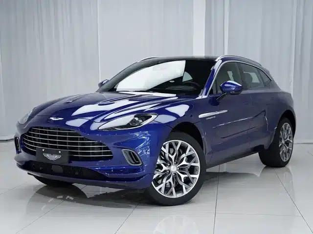 Aston Martin DBX 2023 3.0T STRAIGHT-SIX