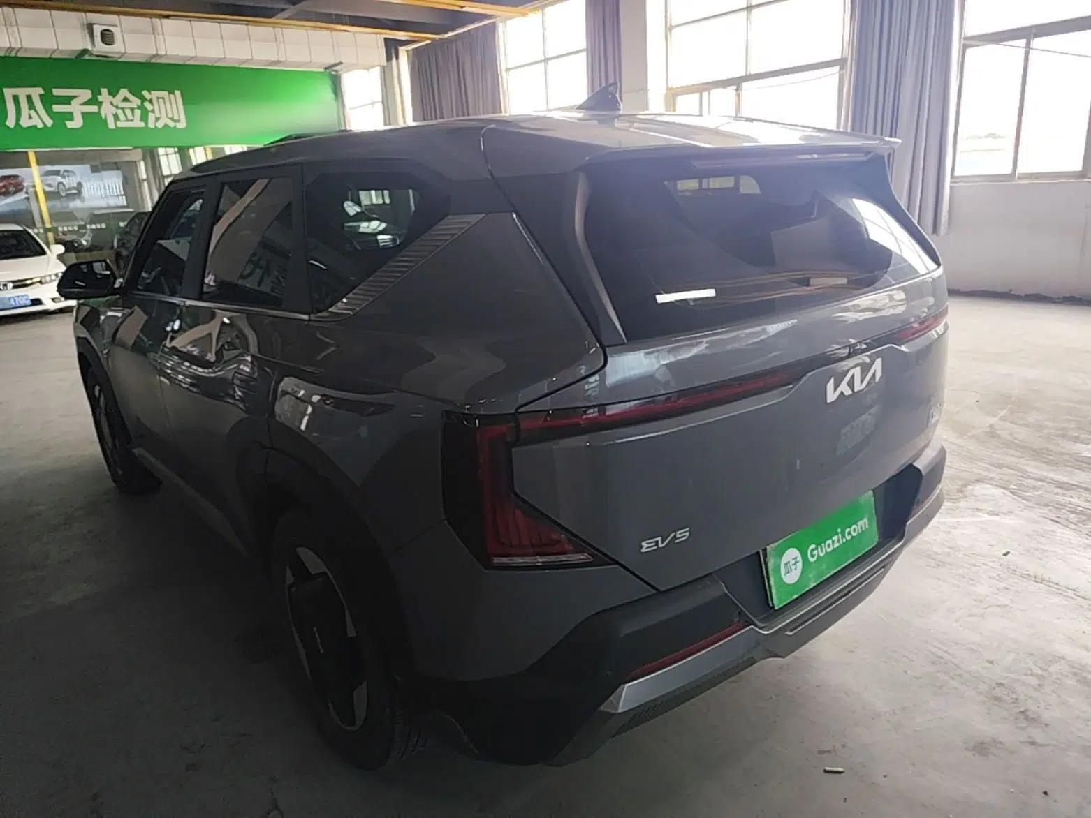 Kia EV5 2024 530 Air — миниатюра 13