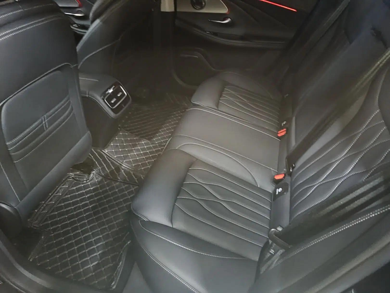 Chery Arrizo 8 2025 1.6T DCT Smart — миниатюра 20