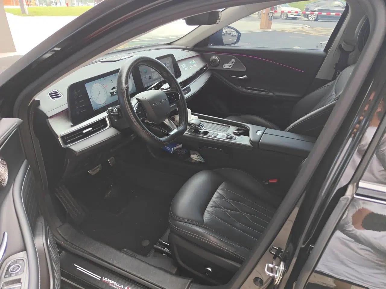 Chery Arrizo 8 2023 High-Performance Edition 2.0T DCT Powerfully Equipped — миниатюра 16