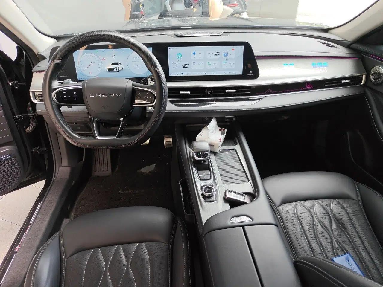 Chery Arrizo 8 2023 High-Performance Edition 2.0T DCT Powerfully Equipped — миниатюра 9