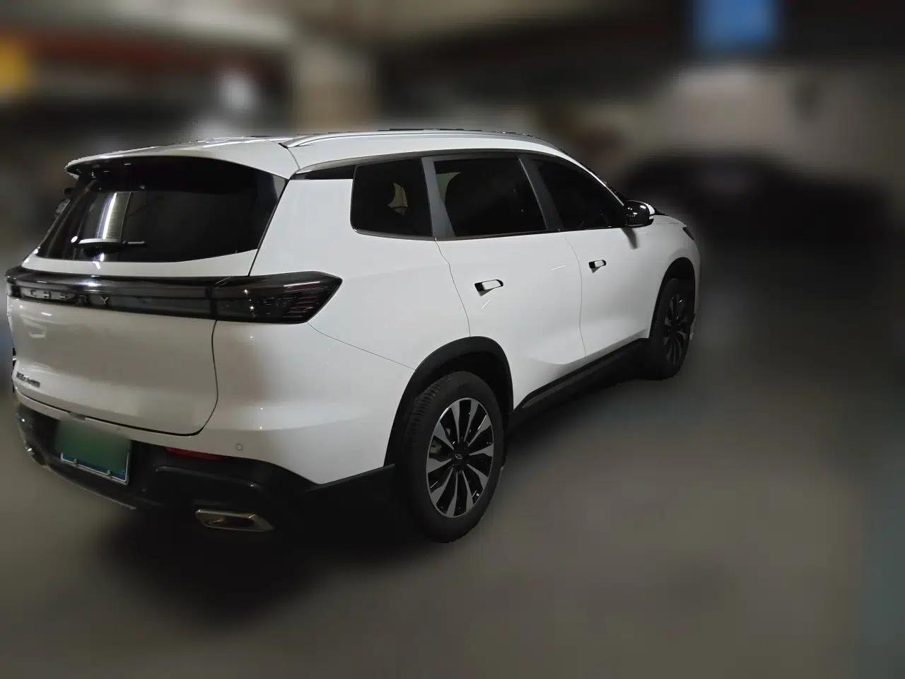 Chery Tiggo 8 PLUS 2025 290TGDI DCT Luxury 5-Seater — миниатюра 6