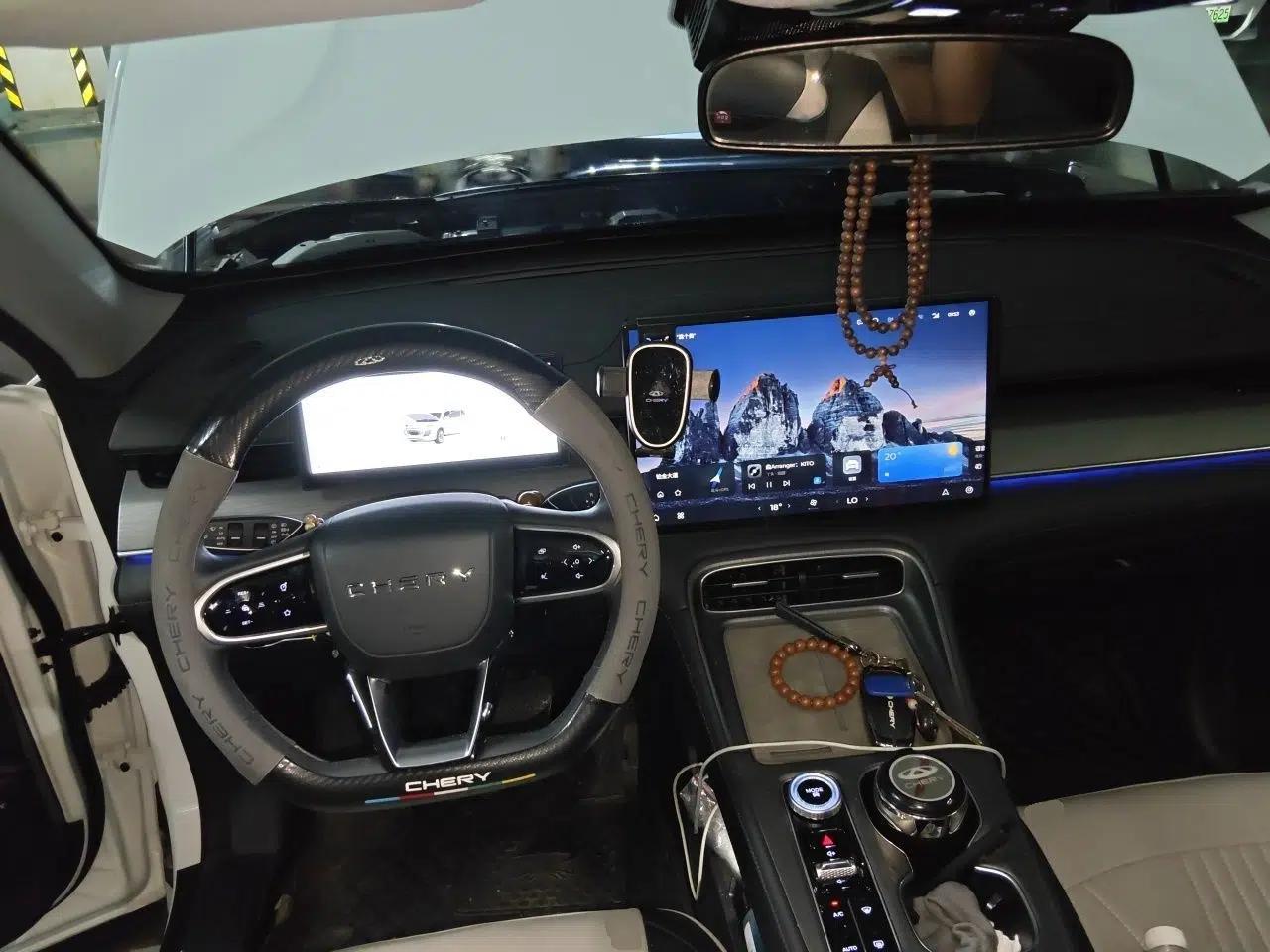 Chery Tiggo 8 PLUS 2025 290TGDI DCT Luxury 5-Seater — миниатюра 10