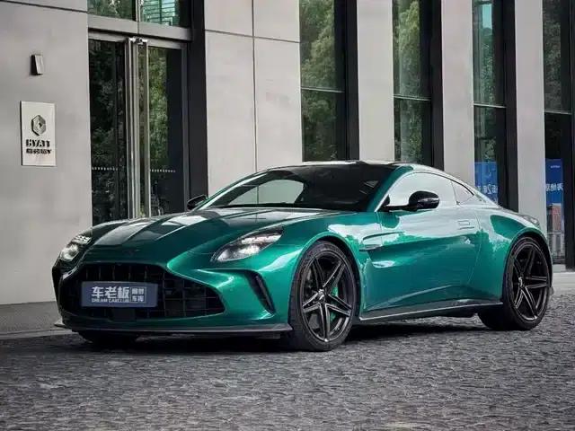 2024 V8 Vantage 4.0T V8 Coupe