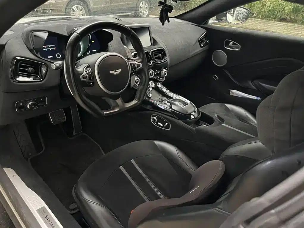 2020 V8 Vantage 4.0T V8 Coupe — миниатюра 12