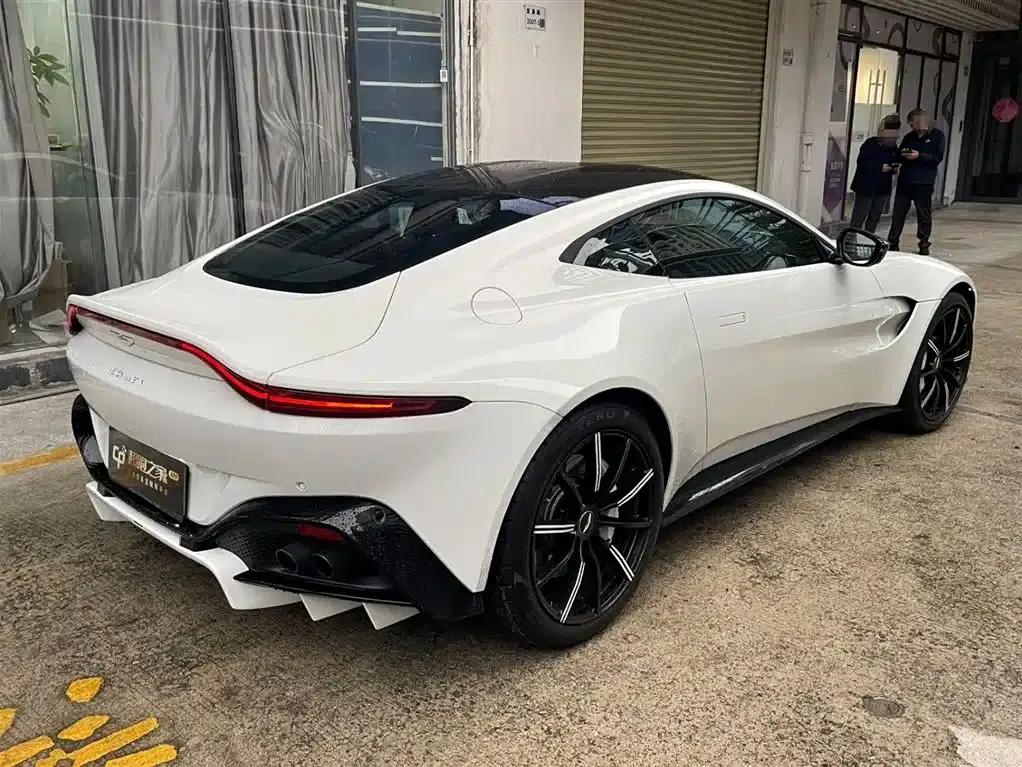 2020 V8 Vantage 4.0T V8 Coupe — миниатюра 15
