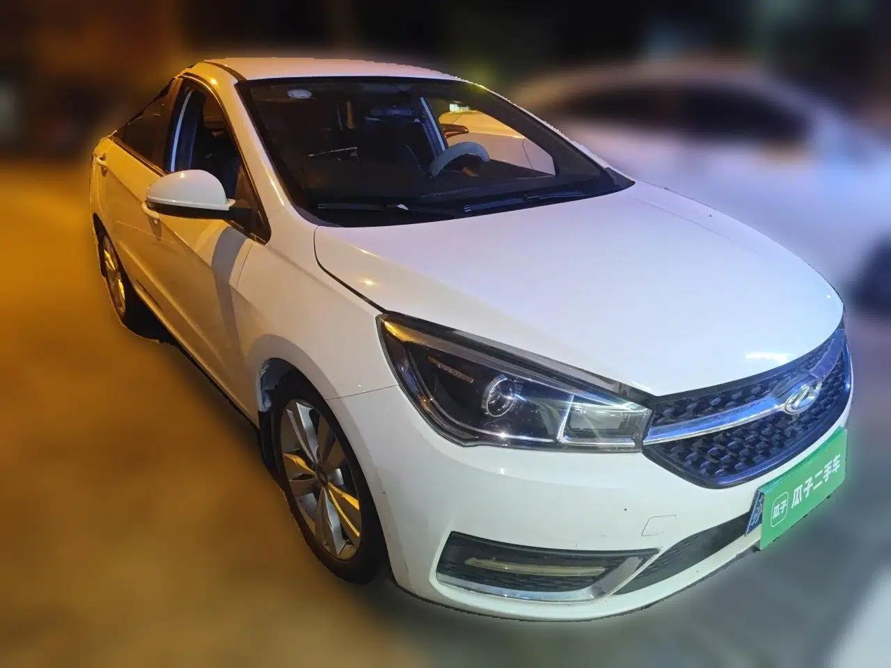 Chery Arrizo 5 2017 1.5L Manual Lingchao Edition — миниатюра 3