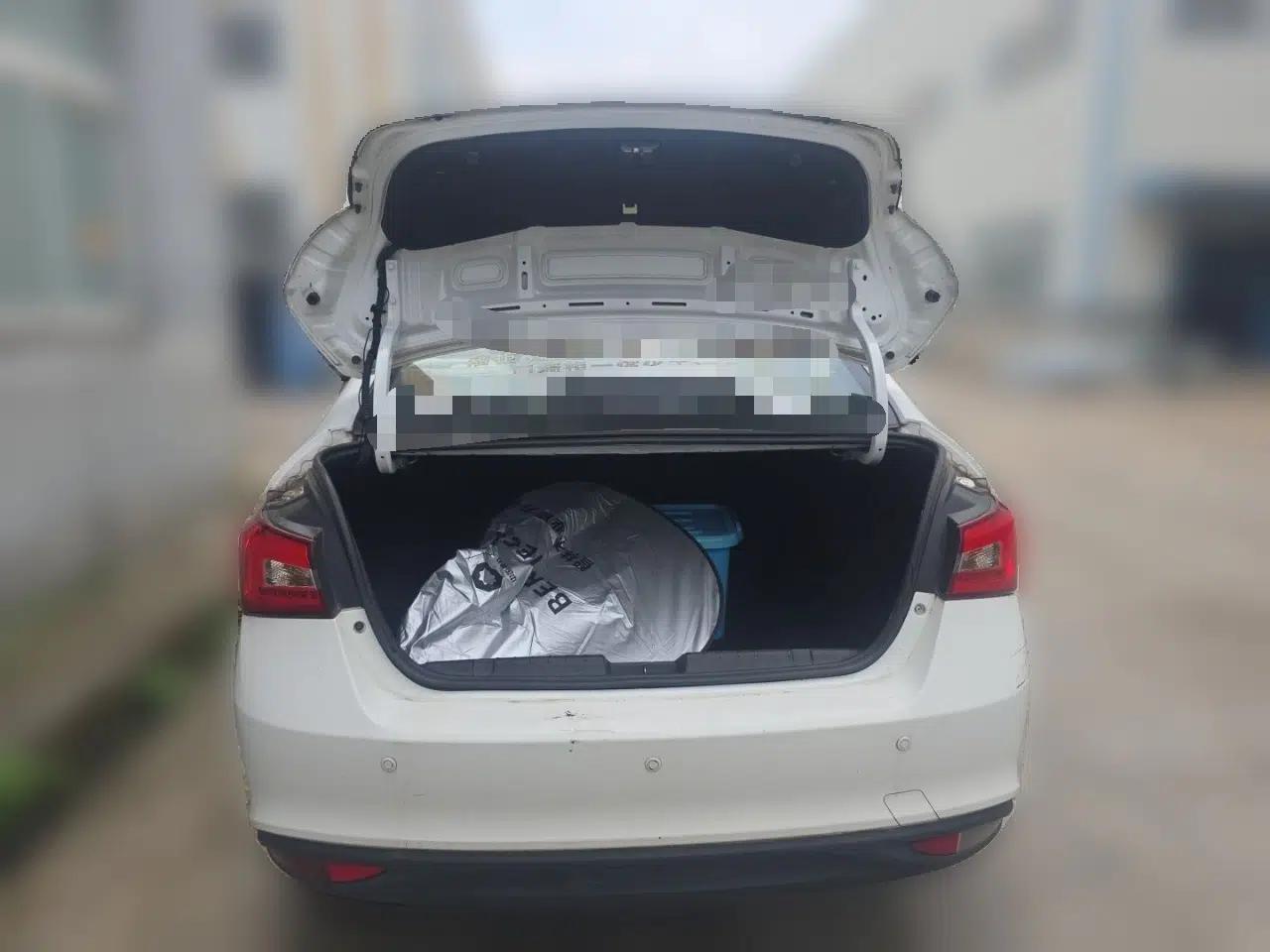 Chery Arrizo 5 2016 1.5L CVT Trendsetting Edition — миниатюра 19