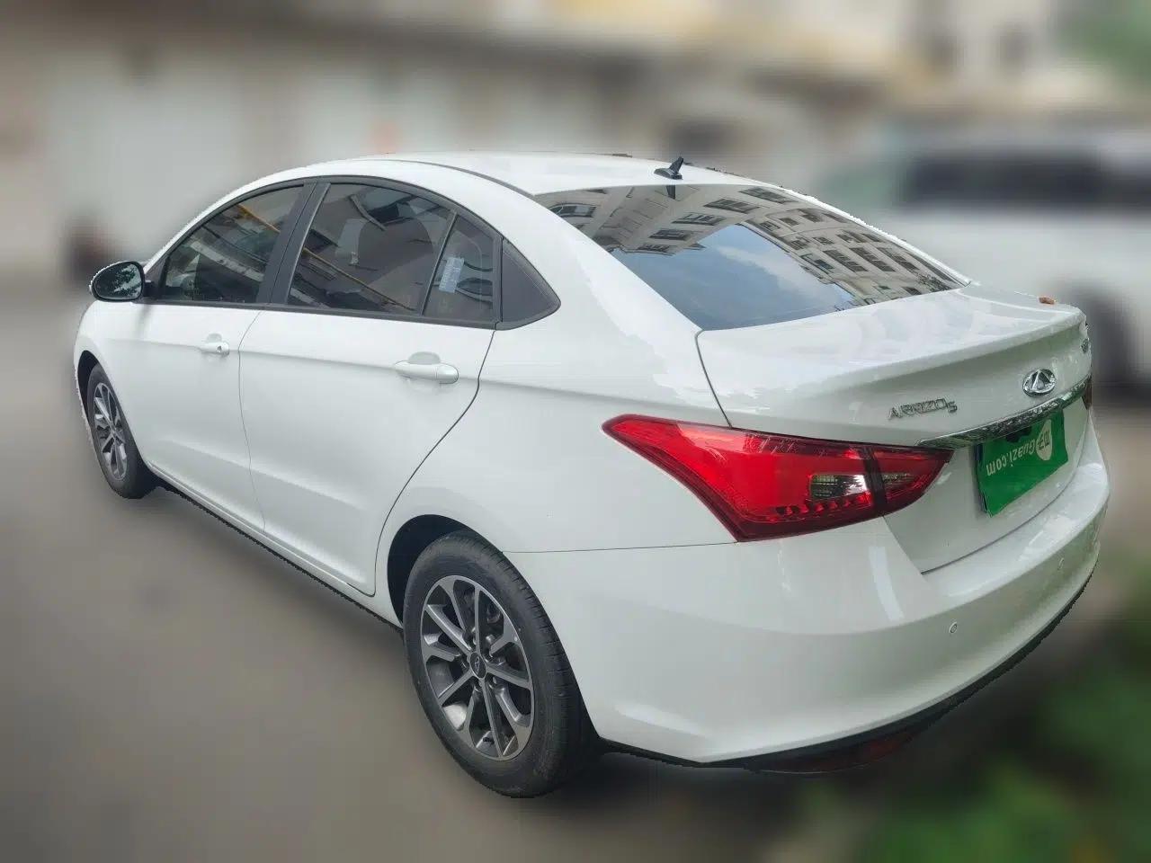 Chery Arrizo 5 2024 1.5L CVT Style Version — миниатюра 4