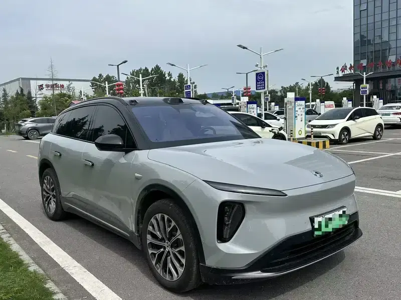 NIO ES6 2024 model 75kWh — миниатюра 3