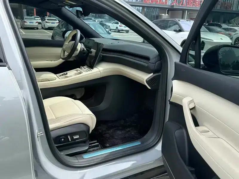 NIO ES6 2024 model 75kWh — миниатюра 10