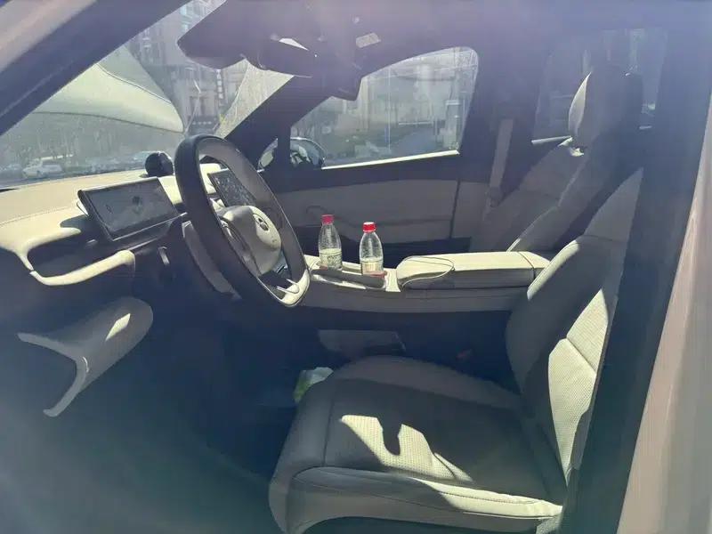 NIO ES6 2023 model 75kWh — миниатюра 11
