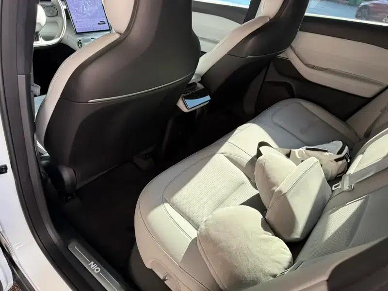 NIO ES6 2023 model 75kWh — миниатюра 12