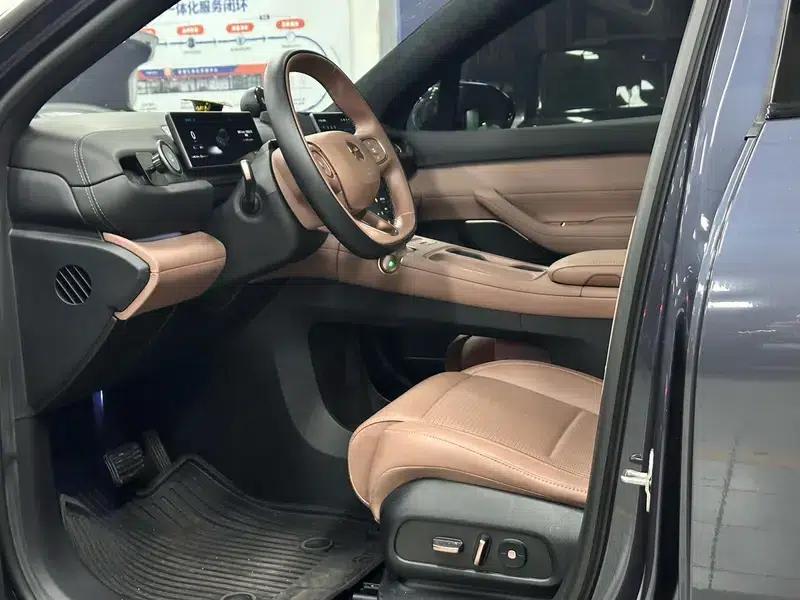 NIO ES6 2023 model 75kWh — миниатюра 11